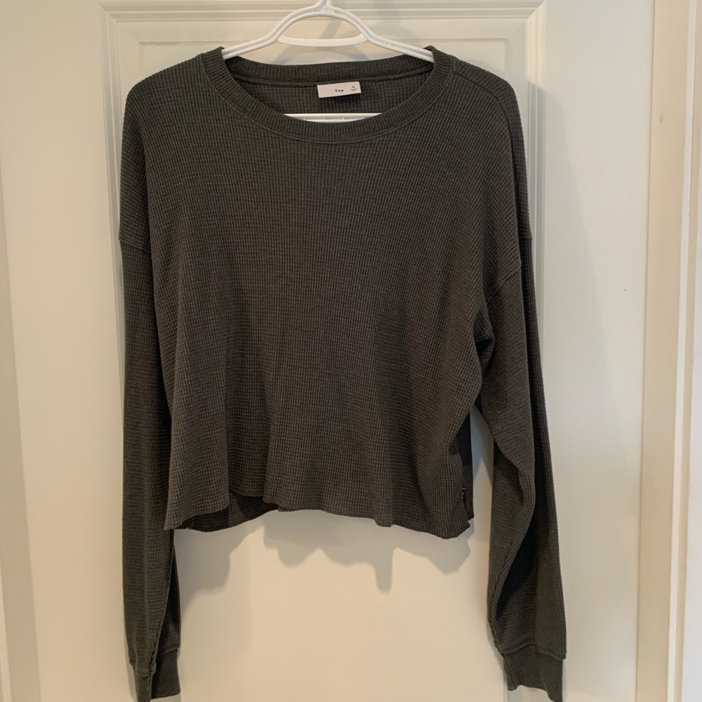 Aritzia TNA waffle sweater size MD